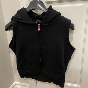 Frank & Eileen Hoodie Vest, black with rose gold zipper, XS.